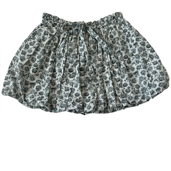 LoveShackFancy Cheyanne Floral Print Bubble Mini Skirt in Warm Grey - Picture 4 of 12